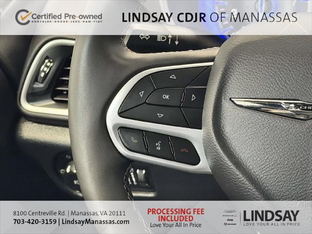 2025 Chrysler Pacifica Select