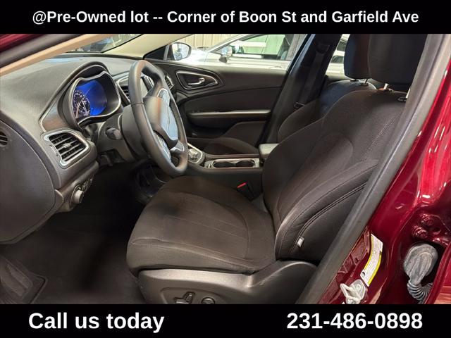 2015 Chrysler 200 Limited