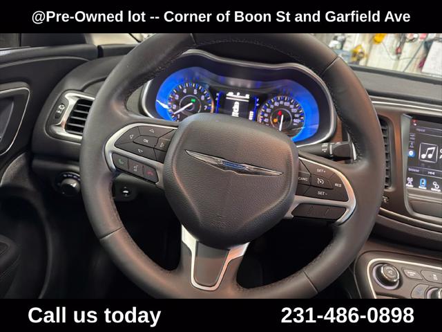 2015 Chrysler 200 Limited