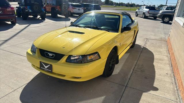 2001 Ford Mustang Premium Convertible 2D