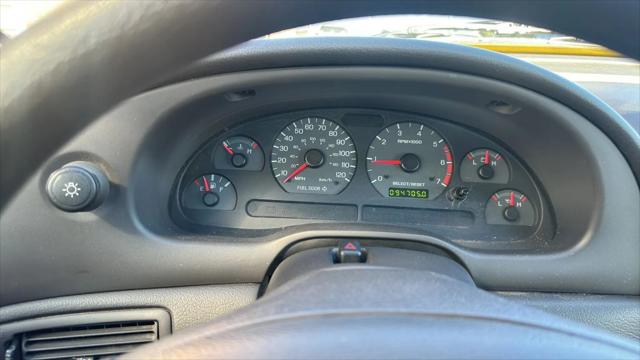 2001 Ford Mustang Premium Convertible 2D