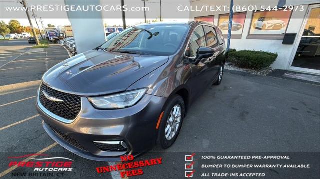 2023 Chrysler Pacifica Touring L for sale in New Britain, CT