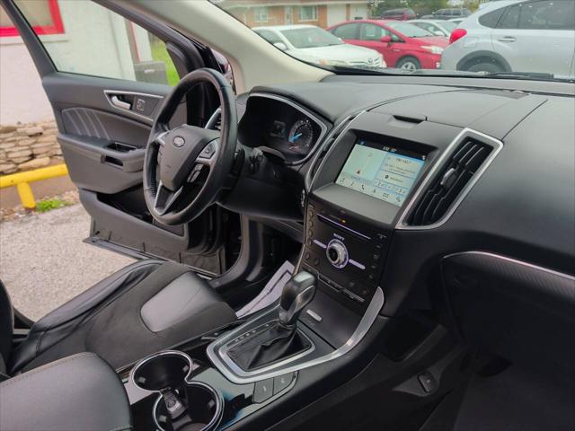 2017 Ford Edge Sport
