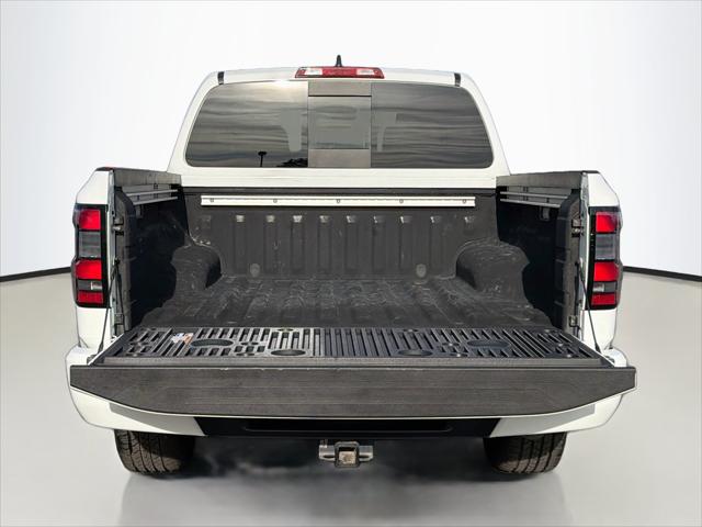 2025 Nissan Frontier Crew Cab SV 4x4