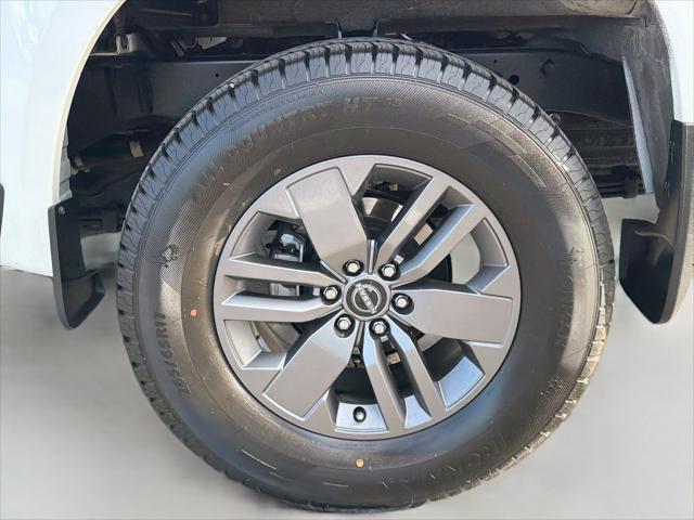 2025 Nissan Frontier Crew Cab SV 4x4