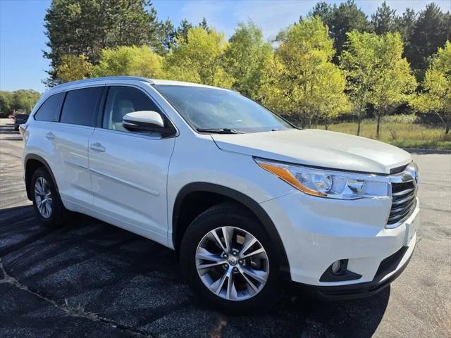 2015 Toyota Highlander XLE V6 for sale in Elk River, MN