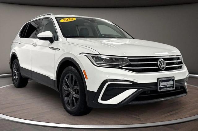 2022 Volkswagen Tiguan 2.0T SE for sale in Janesville, WI
