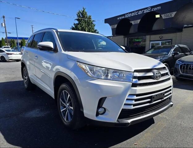 2017 Toyota Highlander XLE for sale in Camp Hill, PA