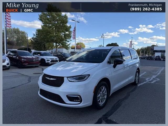 2025 Chrysler Pacifica Select for sale in Frankenmuth, MI