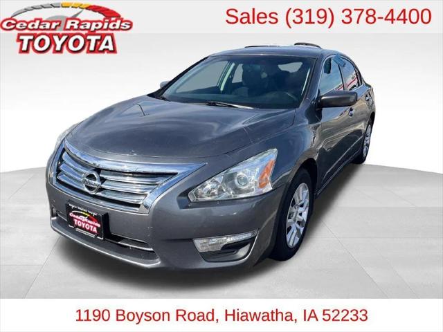 2014 Nissan Altima 2.5 S for sale in Hiawatha, IA