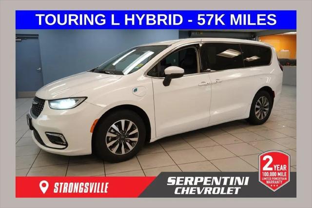 2023 Chrysler Pacifica Hybrid Touring L for sale in Strongsville, OH