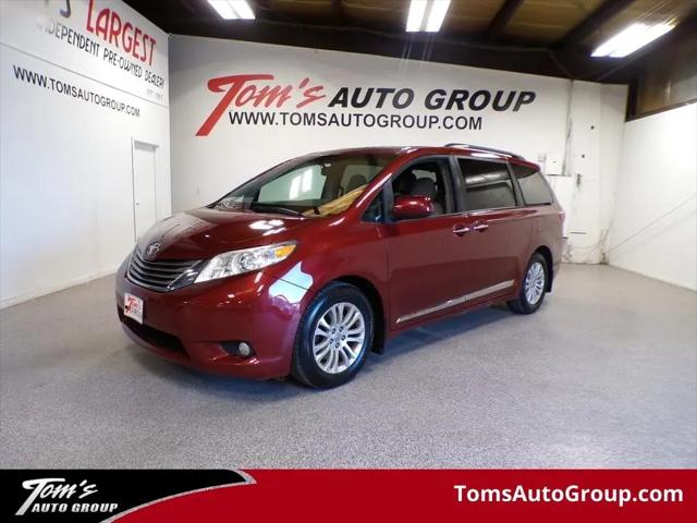 2016 Toyota Sienna XLE 8 Passenger for sale in Urbandale, IA