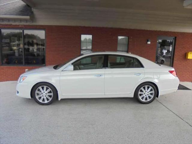 2009 Toyota Avalon Limited for sale in Oneonta, AL