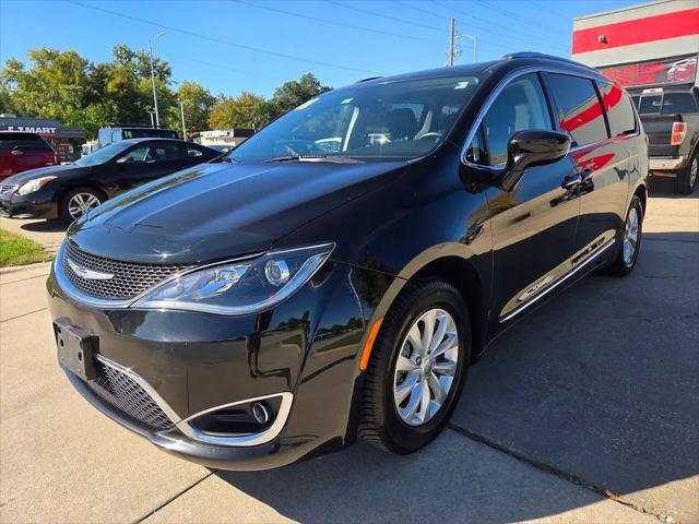 2018 Chrysler Pacifica Touring L for sale in Olathe, KS