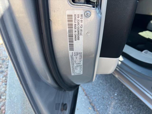2021 Chrysler Voyager LXI
