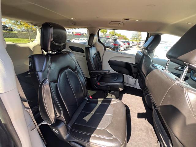 2021 Chrysler Voyager LXI