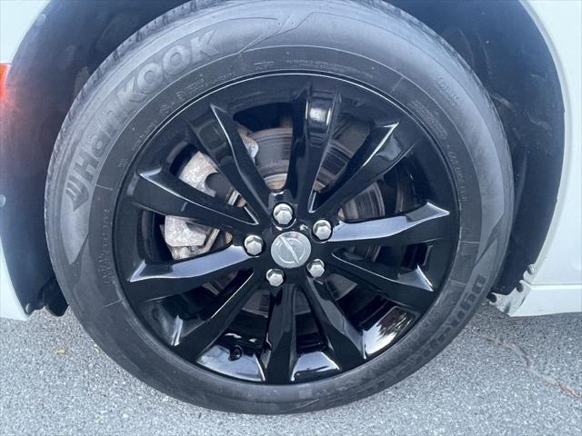 2018 Chrysler 300 Limited AWD
