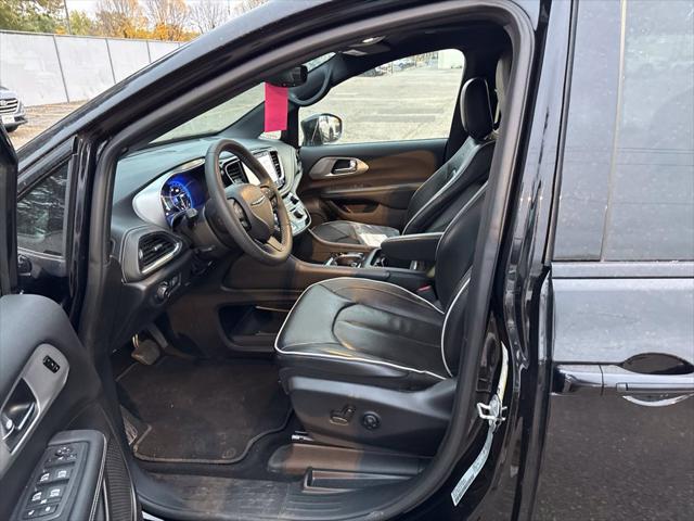 2025 Chrysler Pacifica Limited