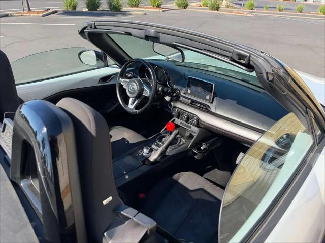 2016 Mazda MX-5 Club