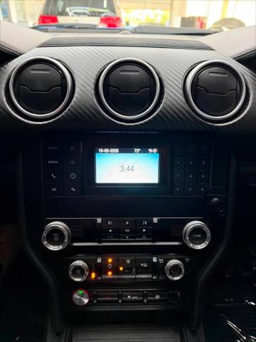 2019 Ford Mustang EcoBoost