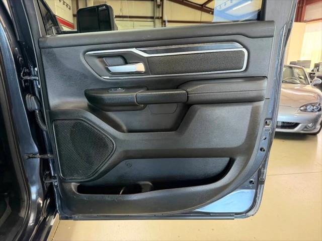 2019 Ram 1500 Big Horn/Lone Star Crew Cab 4x4 57 Box