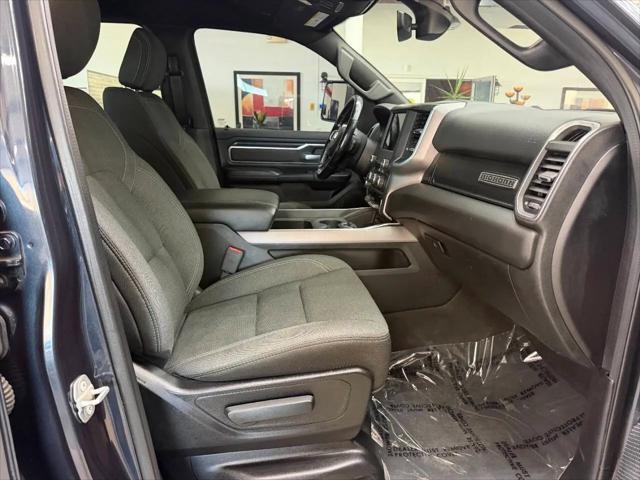 2019 Ram 1500 Big Horn/Lone Star Crew Cab 4x4 57 Box