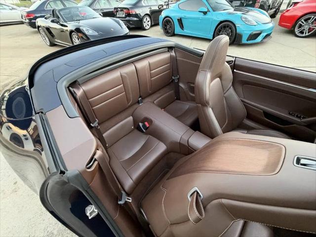 2020 Porsche 911 Carrera 4S Cabriolet