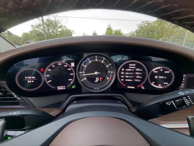 2020 Porsche 911 Carrera 4S Cabriolet
