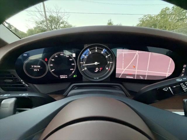 2020 Porsche 911 Carrera 4S Cabriolet