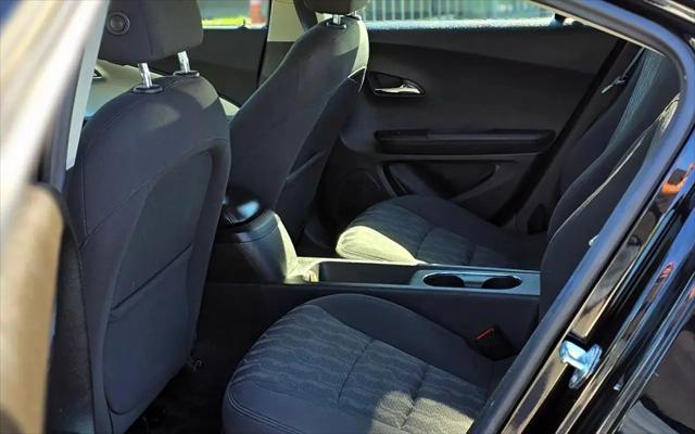 2012 Chevrolet Volt Base