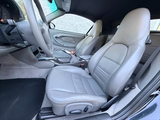 2002 Porsche 911 Carrera