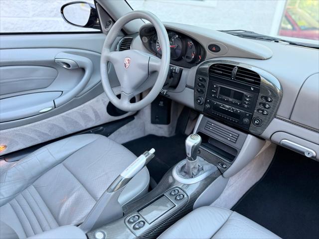 2002 Porsche 911 Carrera