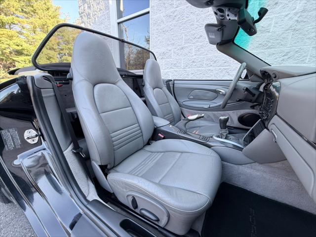 2002 Porsche 911 Carrera