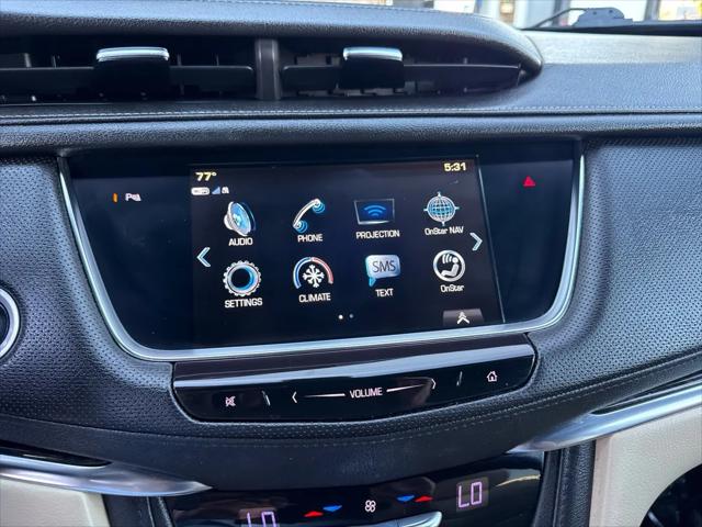 2018 Cadillac XT5 Standard