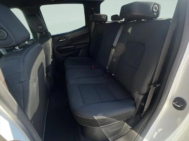 2023 GMC Canyon 4WD Crew Cab Short Box Elevation