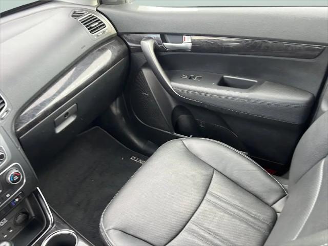 2014 Kia Sorento EX V6