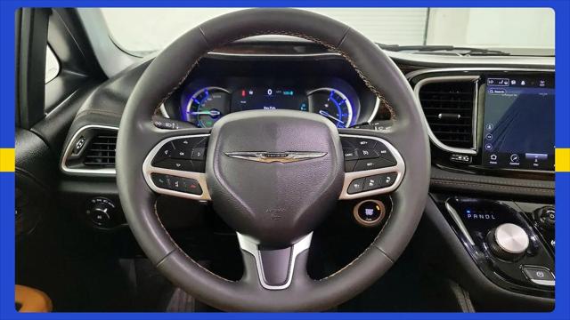 2023 Chrysler Pacifica Hybrid Pinnacle