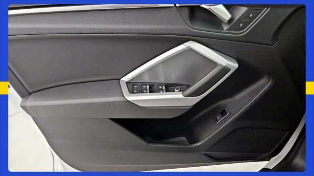 2025 Audi Q3 Premium 45 TFSI S line quattro Tiptronic