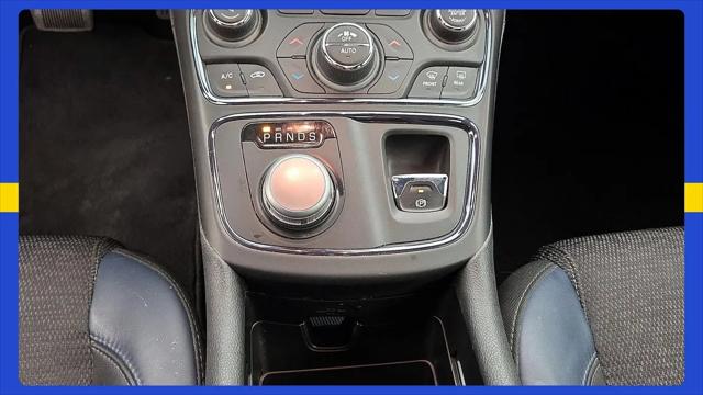 2016 Chrysler 200 S
