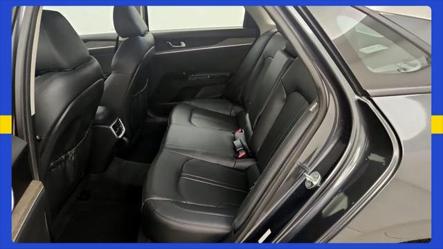 2023 Kia K5 EX