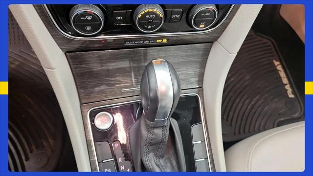 2016 Volkswagen Passat 1.8T SEL Premium