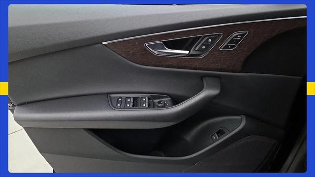 2023 Audi Q8 Premium 55 TFSI quattro Tiptronic