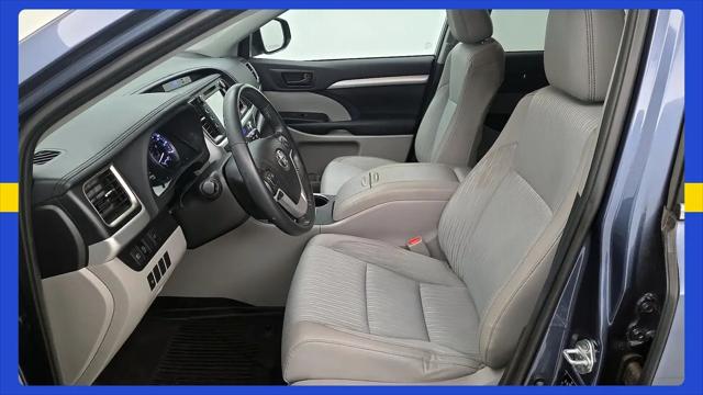 2019 Toyota Highlander LE