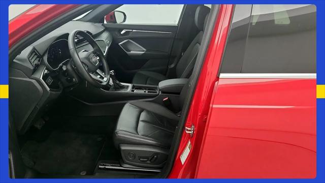 2025 Audi Q3 Premium 45 TFSI S line quattro Tiptronic