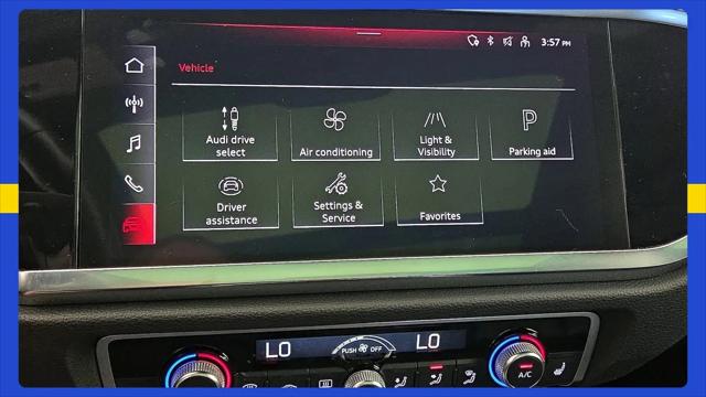 2025 Audi Q3 Premium 45 TFSI S line quattro Tiptronic
