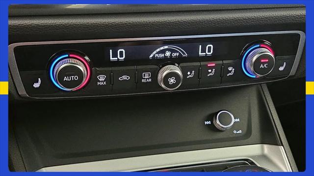 2025 Audi Q3 Premium 45 TFSI S line quattro Tiptronic