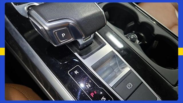 2023 Audi Q8 Premium 55 TFSI quattro Tiptronic