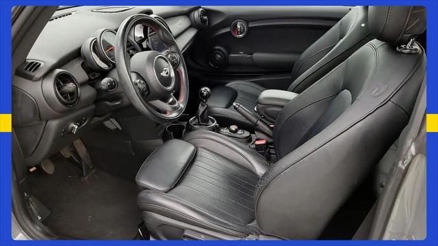 2016 MINI Hardtop Cooper