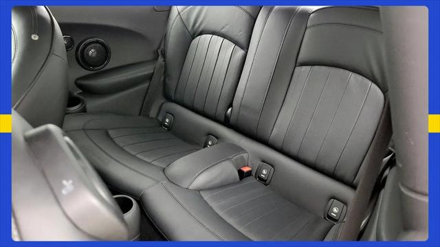 2016 MINI Hardtop Cooper