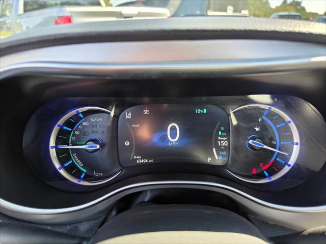 2024 Chrysler Pacifica Hybrid Premium S Appearance Pkg